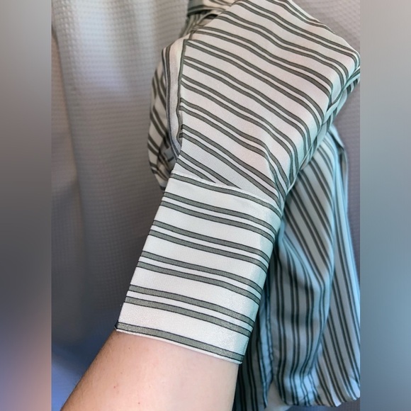 Women’s CLUB MONACO Signature Striped Silk buttoned‎ Shirt size small - Picture 8 of 14